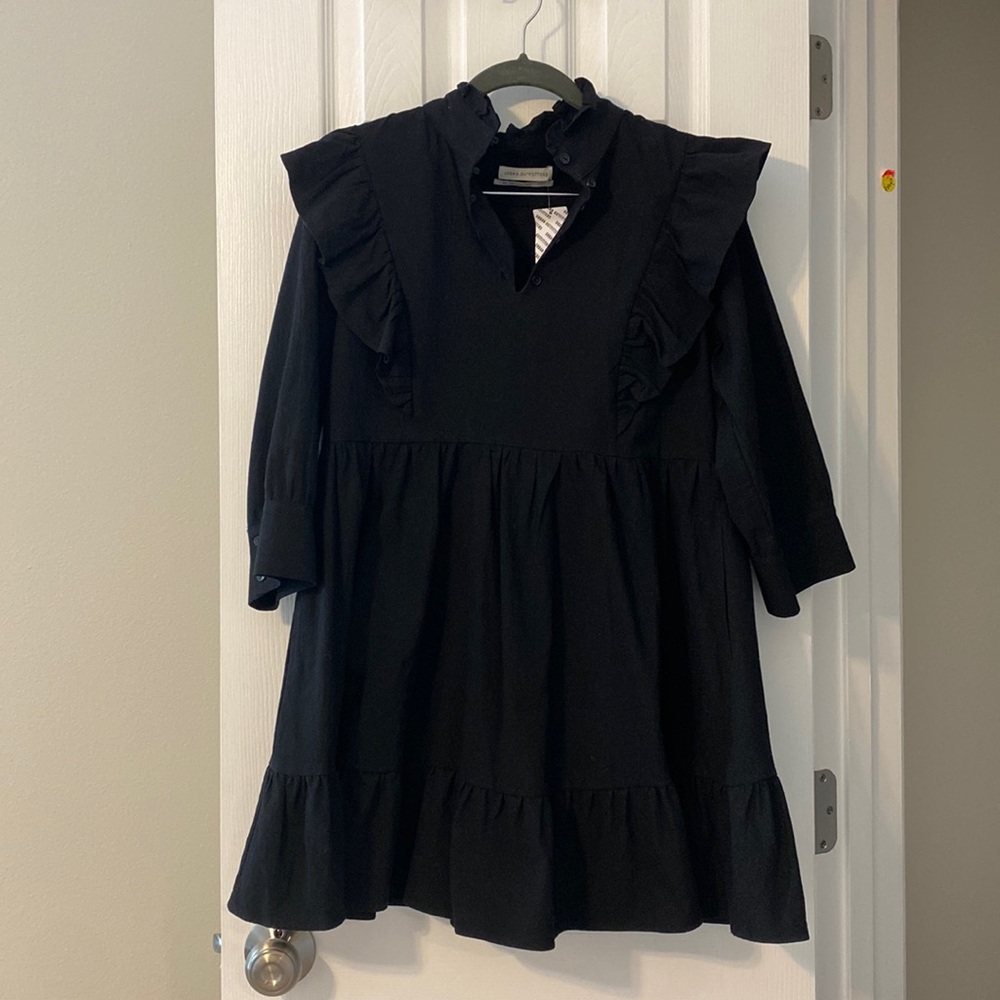URBAN OUTFITTERS- smock mini dress